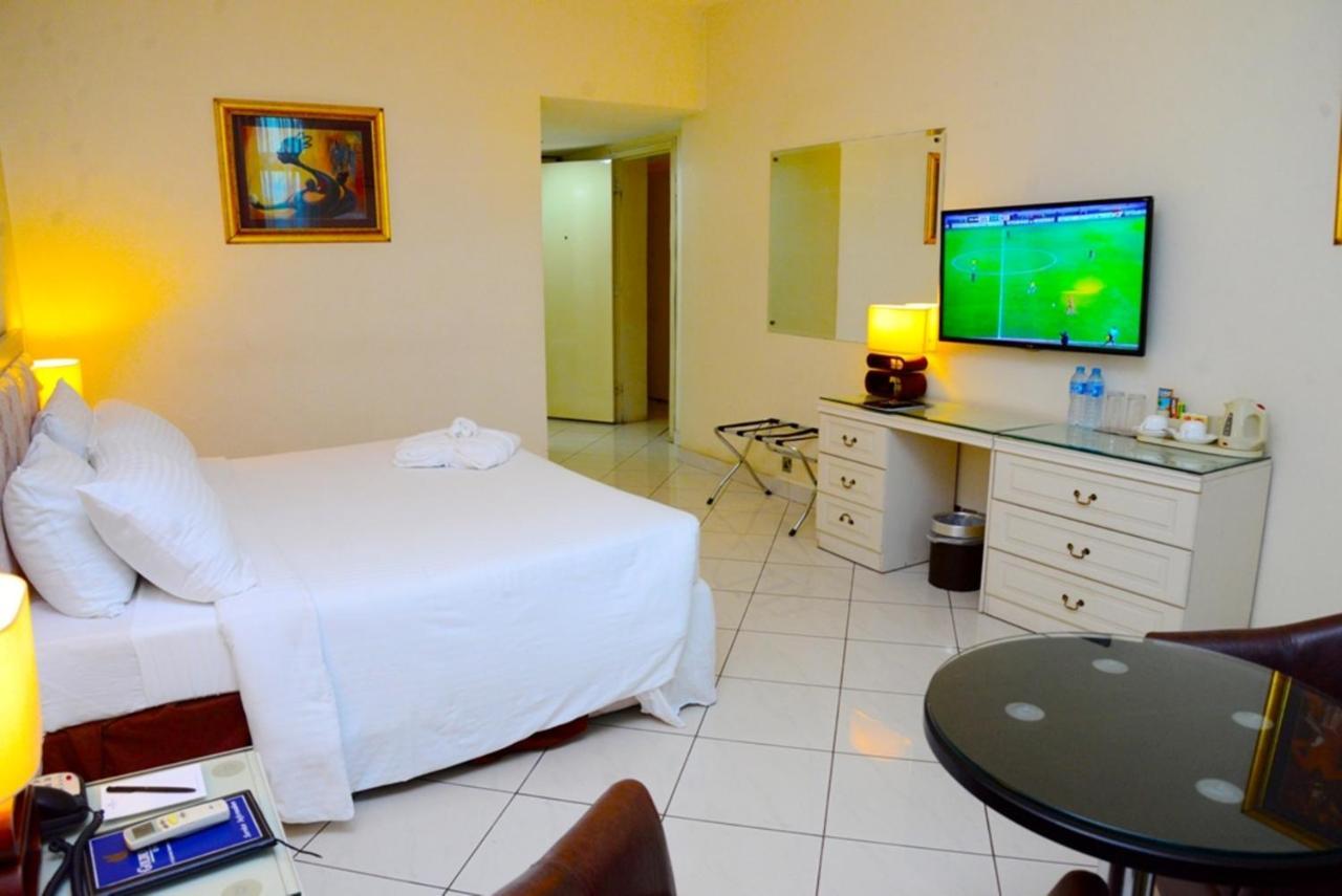 Golden Royale Hotel Enugu Exterior foto