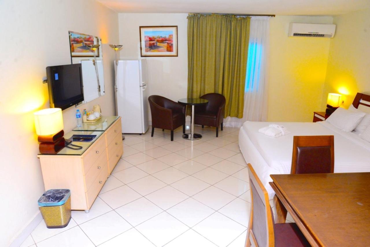 Golden Royale Hotel Enugu Exterior foto