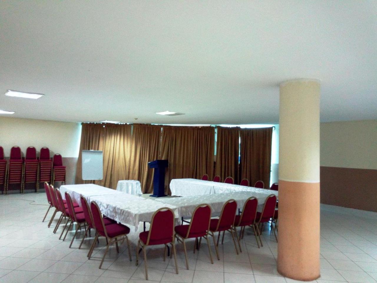 Golden Royale Hotel Enugu Exterior foto