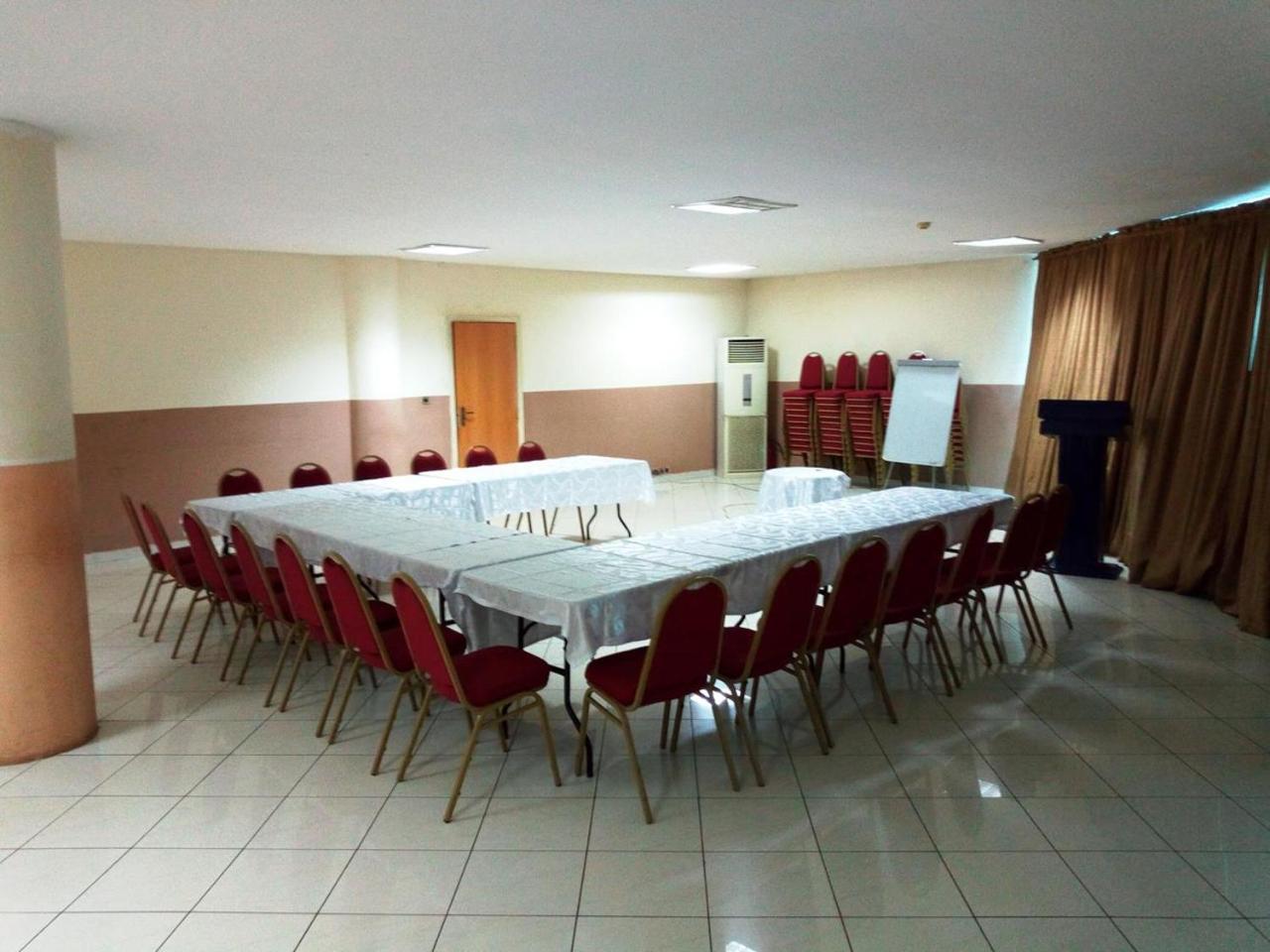Golden Royale Hotel Enugu Exterior foto